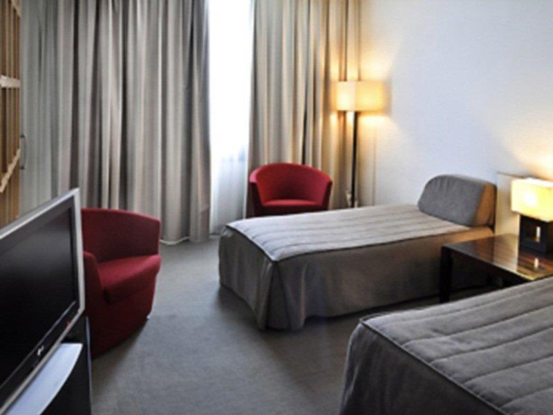 Hotel Eden Park By Brava Hoteles Riudellots de la Selva Room photo